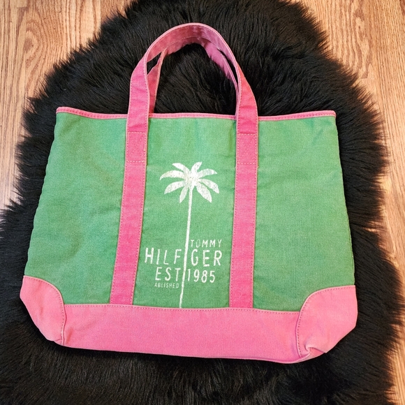 Tommy Hilfiger EST 1985 Palm Tree Tote - Picture 1 of 12